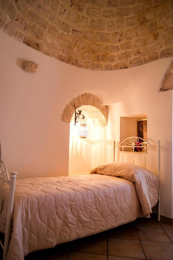 Trullo Elvira & Luigi Monopoli Exterior foto