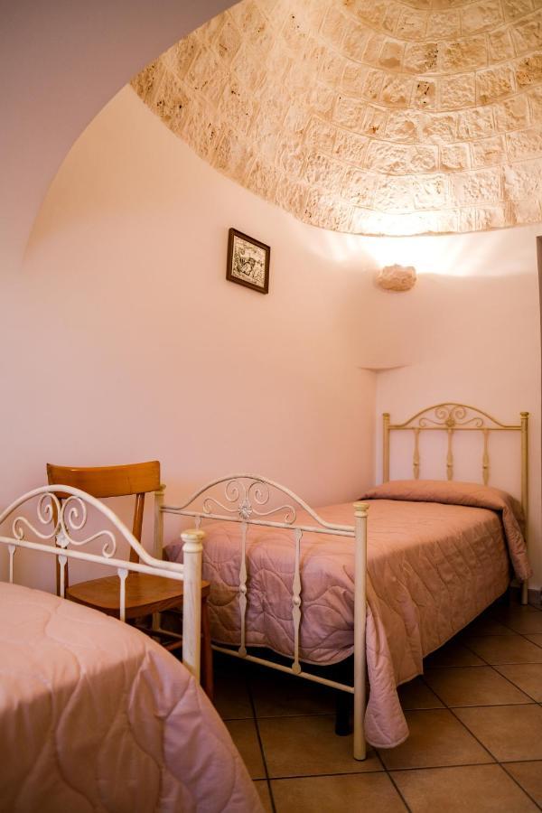 Trullo Elvira & Luigi Monopoli Exterior foto