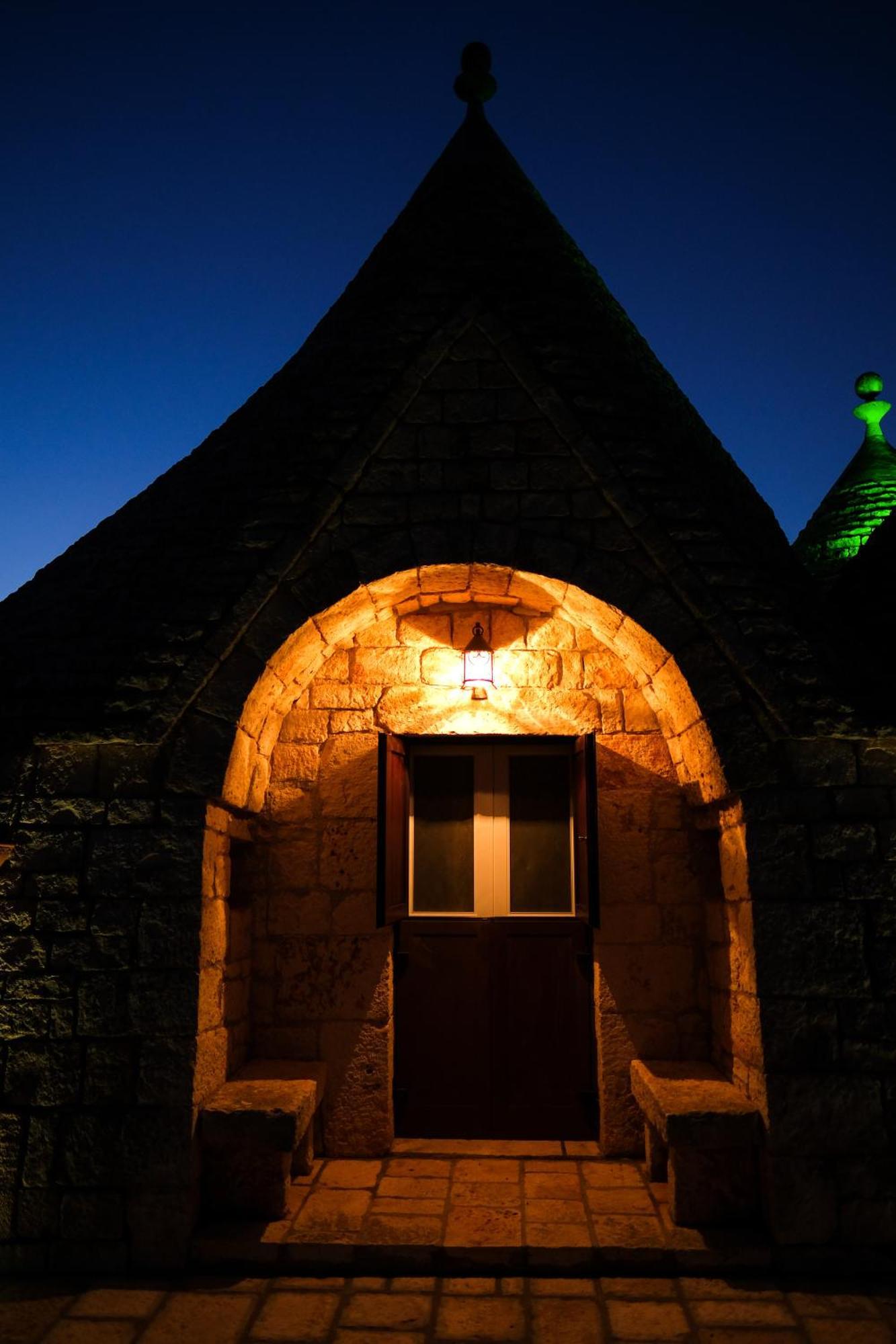 Trullo Elvira & Luigi Monopoli Exterior foto